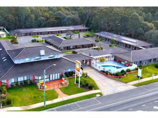 Motels For Sale - 1 large