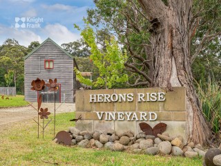 Bed and Breakfasts For Sale - 1 large