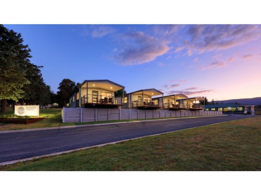 Caravan Park for sale  Talbingo