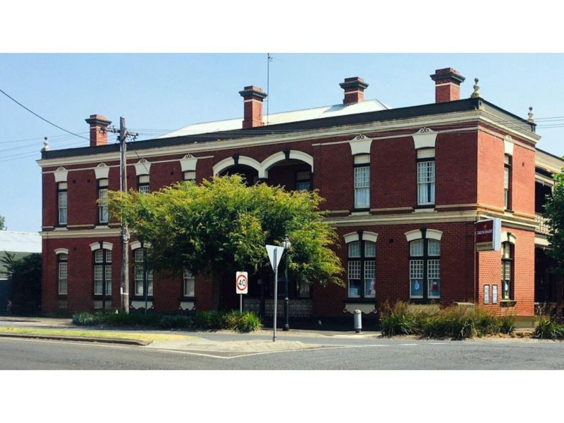 Hotel for sale Cobden