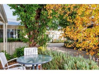 Motels For Sale - 1 large