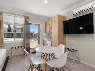 Motels For Sale - 1 large