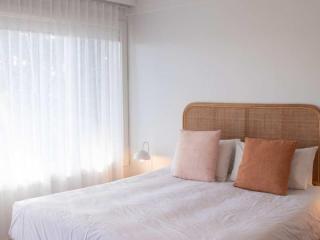 Motels For Sale - 1 large