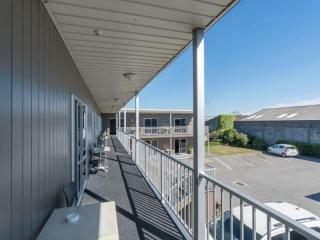 Motels For Sale - 1 large