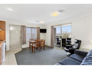 Motels For Sale - 1 large