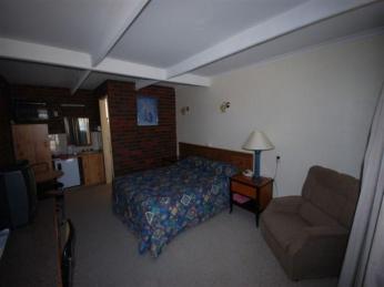 Motels For Sale - 1 large