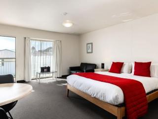Motels For Sale - 1 large