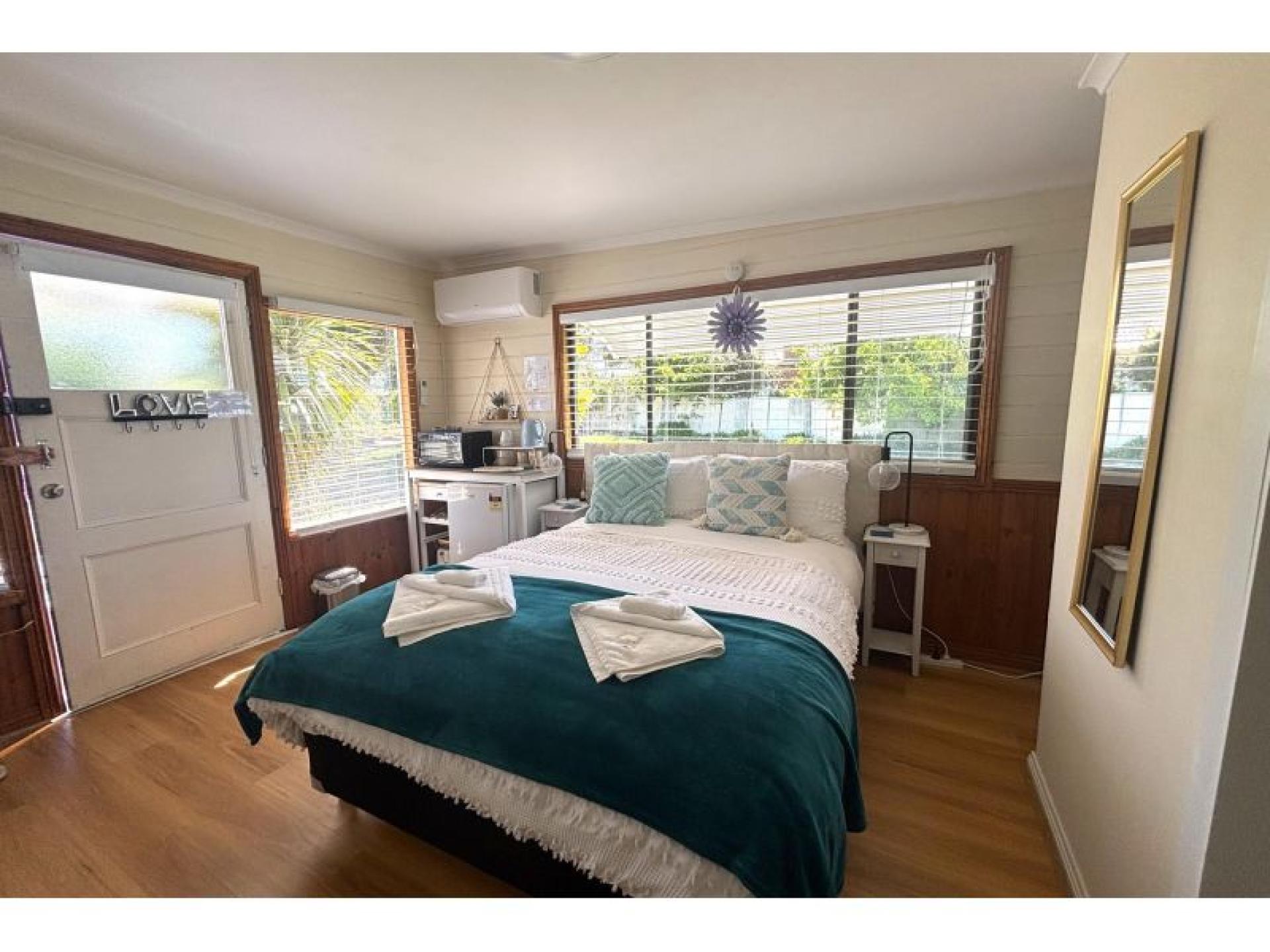 Motel for sale  Clunes