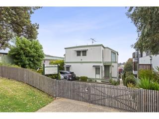 Motels For Sale - 1 large